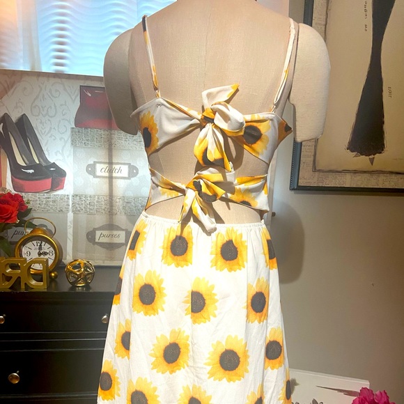 Sunflower Sundress - Picture 2 of 2
